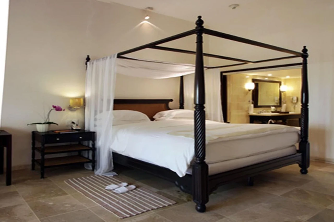 Casa Colonial Beach & Spa