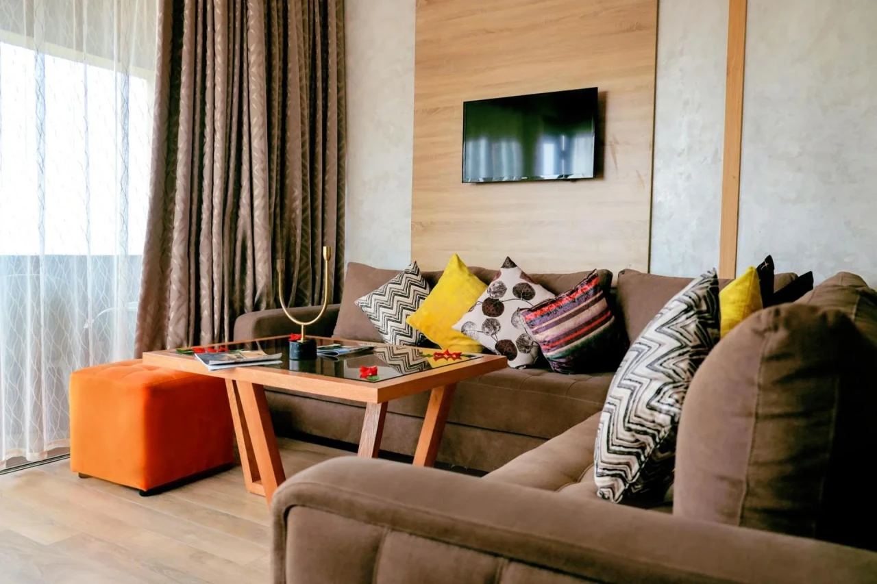 Mabrouk Hotel and Suites - Adults Only